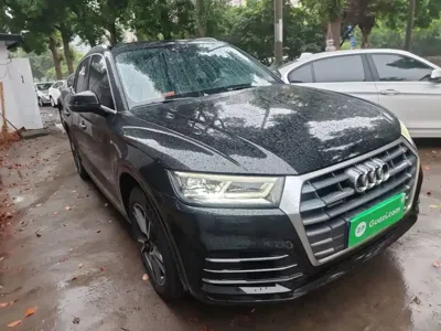 Audi Q5L 2019, 129400 км, за 17274.53 USD