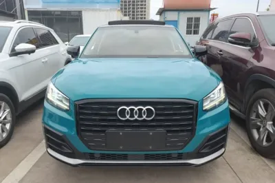 Audi Q2L 2021, 109800 км, за 12621 USD