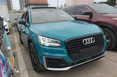 Audi Q2L 2021, 109800 км, за 12621 USD
