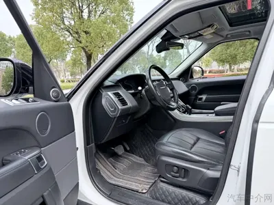 Land Rover Sport 2021, 90000 км, за 54148.45 USD