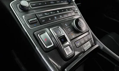 Hyundai Santafe 2021, 79883 км, за 13023.37 USD - фото 9