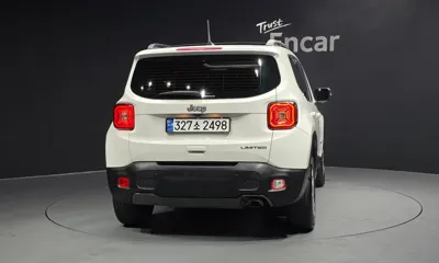 Jeep Renegade 2021, 100252 км, за 9124.33 USD