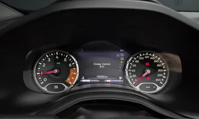 Jeep Renegade 2021, 100252 км, за 9055.38 USD - фото 8