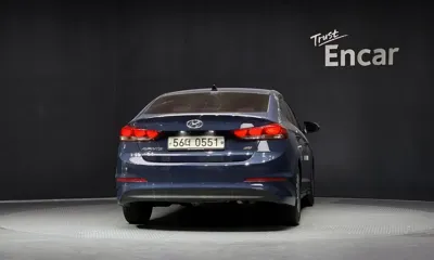 Hyundai Avante 2016, 144060 км, за 3898.25 USD