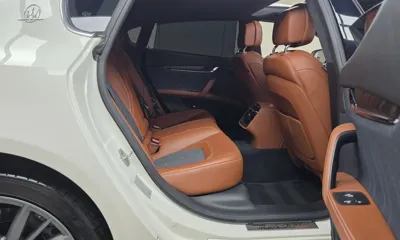 Maserati Quattroporte 2019, 47785 км, за 28554.55 USD - фото 11