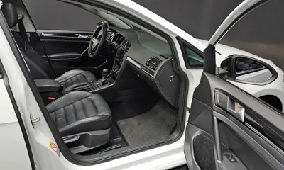 Volkswagen Golf 2014, 73801 км, за 6541.13 USD - фото 10