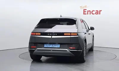 Hyundai Ioniq5 2023, 180465 км, за 12893.14 USD