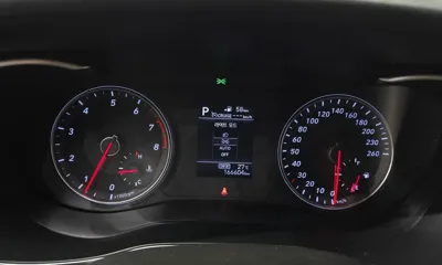 Genesis G70 2018, 166604 км, за 7745.83 USD - фото 8