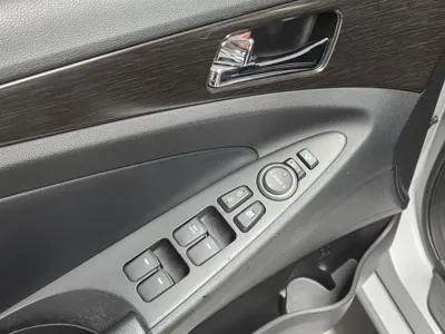 Hyundai Sonata 2013, 129585 км, за 3249.33 USD - фото 12