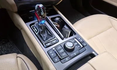 Hyundai Genesis 2016, 116751 км, за 10093.11 USD - фото 9
