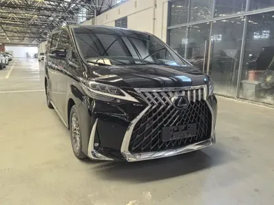 Lexus LM 2024, 50000 км, за 143905.39 USD - фото 6