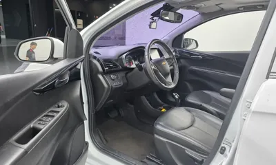 ChevroletGMDaewoo Spark 2016, 154054 км, за 6557.7 USD - фото 10