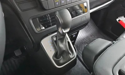 Hyundai Staria 2025, 3998 км, за 25395.57 USD - фото 9