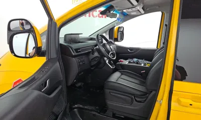 Hyundai Staria 2025, 3998 км, за 25395.57 USD - фото 10