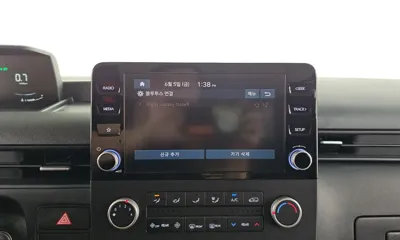 Hyundai Staria 2025, 3998 км, за 25395.57 USD - фото 29