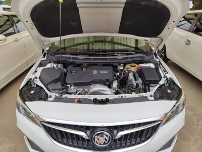 Buick Verano 2019, 56800 км, за 6945.13 USD - фото 20