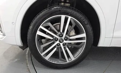 Audi Q5 2023, 32148 км, за 32059.78 USD