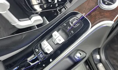 Mercedes-Benz S-Class 2021, 110808 км, за 47393.99 USD - фото 20