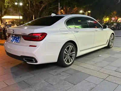 BMW 7 Series 2018, 74000 км, за 26973.81 USD - фото 8