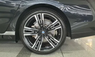 BMW 7-Series 2023, 59003 км, за 72051.87 USD