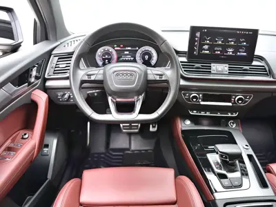 Audi Q5L 2025, 21800 км, за 32783.35 USD - фото 11