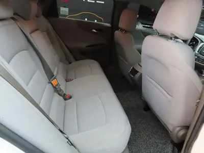 ChevroletGMDaewoo Malibu 2017, 86969 км, за 3907.28 USD - фото 12