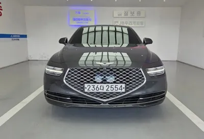 Genesis G90 2019, 211584 км, за 13596.16 USD