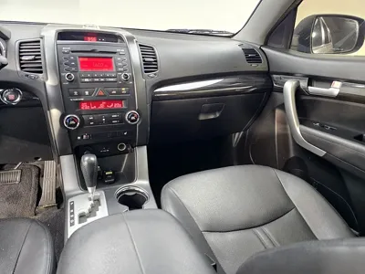 Kia Sorento 2010, 110786 км, за 3080.66 USD - фото 10