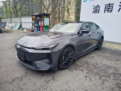 Changan UNI-V · 2024 год