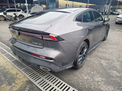 Changan UNI-V 2024, 23000 км, за 10367.25 USD