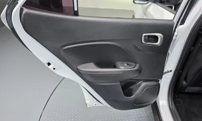 Hyundai Venue 2021, 67314 км, за 10618.9 USD - фото 25