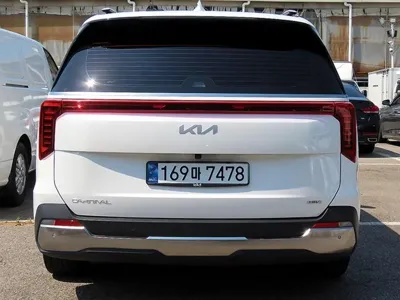 Kia Canival 2025, 22527 км, за 28928.03 USD