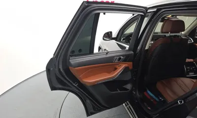 BMW X5 2022, 30964 км, за 109183.41 USD - фото 25