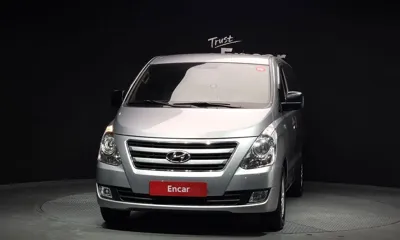 Hyundai Starex 2018, 103881 км, за 7713.01 USD