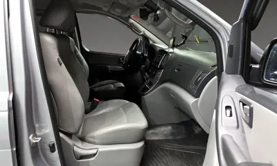 Hyundai Starex 2018, 103881 км, за 7713.01 USD - фото 10