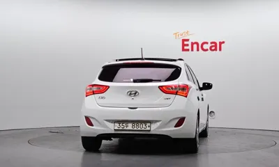 Hyundai i30 2014, 132272 км, за 4296.67 USD