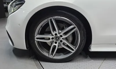 Mercedes-Benz E-Class 2019, 92679 км, за 20036.45 USD