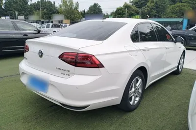 Volkswagen Lamando 2021, 54200 км, за 12571 USD - фото 7