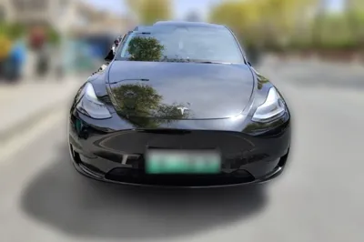 Tesla Model Y 2022, 76000 км, за 30450 USD