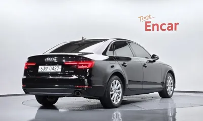 Audi A4 2016, 105854 км, за 7607.98 USD