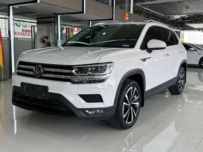 Volkswagen Tharu 2022, 20000 км, за 20218.92 USD