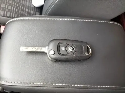 Buick Verano 2017, 44600 км, за 5548.22 USD - фото 9