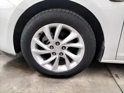 Buick Verano 2017, 44600 км, за 5548.22 USD - фото 23
