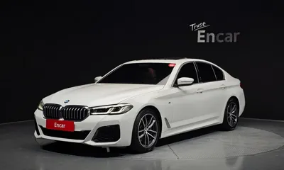 BMW 5-Series · 2021 год