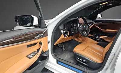 BMW 5-Series 2021, 71349 км, за 22671.02 USD - фото 10
