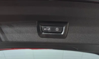 BMW 1-Series 2024, 28775 км, за 18830.52 USD - фото 20