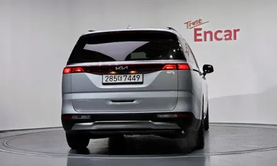Kia Canival 2023, 52703 км, за 15758.01 USD
