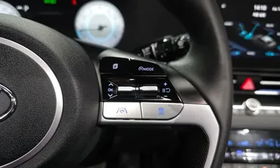 Hyundai Avante 2021, 17757 км, за 12703.59 USD - фото 17