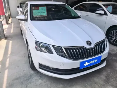 Skoda Octavia 2021, 47800 км, за 9770.26 USD
