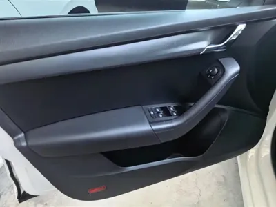 Skoda Octavia 2021, 47800 км, за 9770.26 USD - фото 7